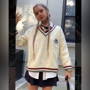 Schoolgirl Sweater V-neck